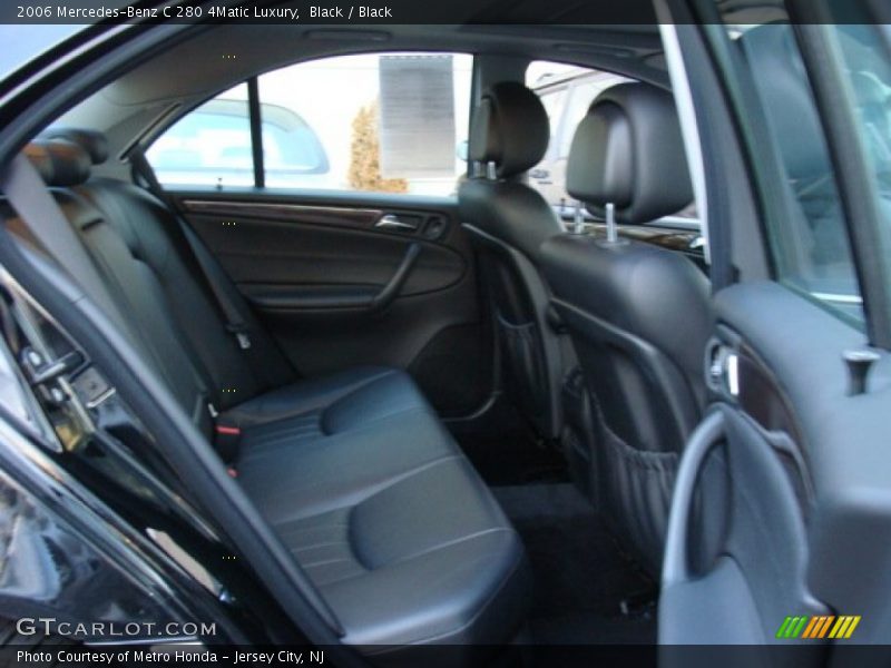 Black / Black 2006 Mercedes-Benz C 280 4Matic Luxury