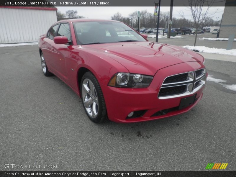 Redline 3-Coat Pearl / Black 2011 Dodge Charger R/T Plus