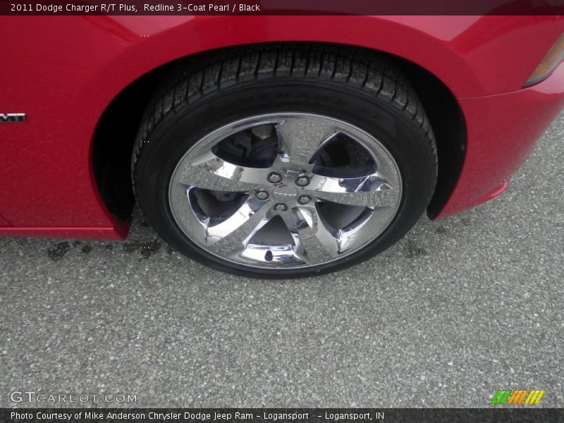 Redline 3-Coat Pearl / Black 2011 Dodge Charger R/T Plus