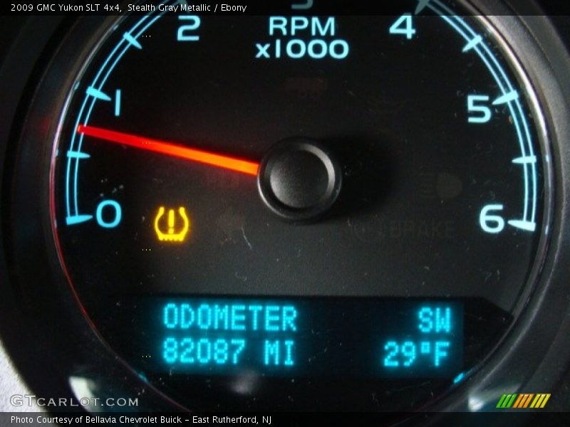 Stealth Gray Metallic / Ebony 2009 GMC Yukon SLT 4x4