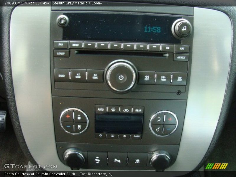 Stealth Gray Metallic / Ebony 2009 GMC Yukon SLT 4x4