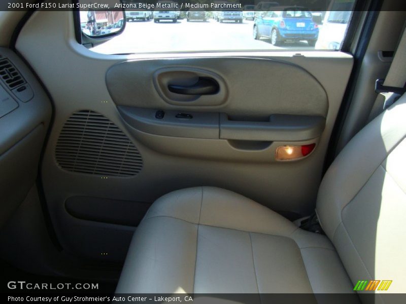 Arizona Beige Metallic / Medium Parchment 2001 Ford F150 Lariat SuperCrew