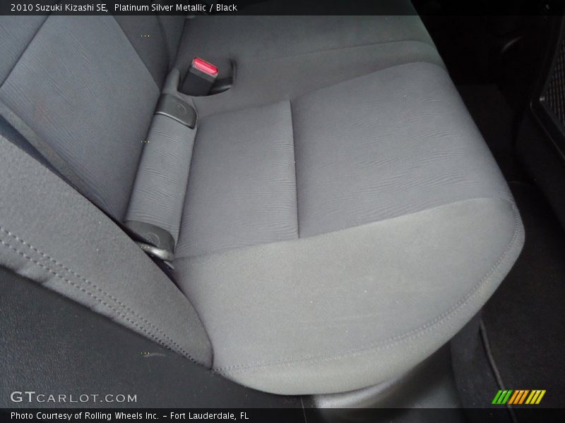 Platinum Silver Metallic / Black 2010 Suzuki Kizashi SE
