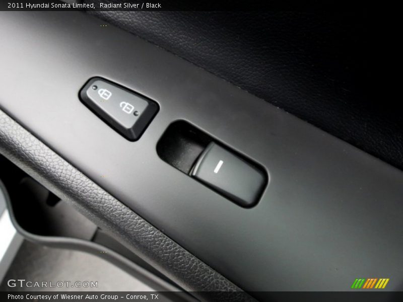 Radiant Silver / Black 2011 Hyundai Sonata Limited