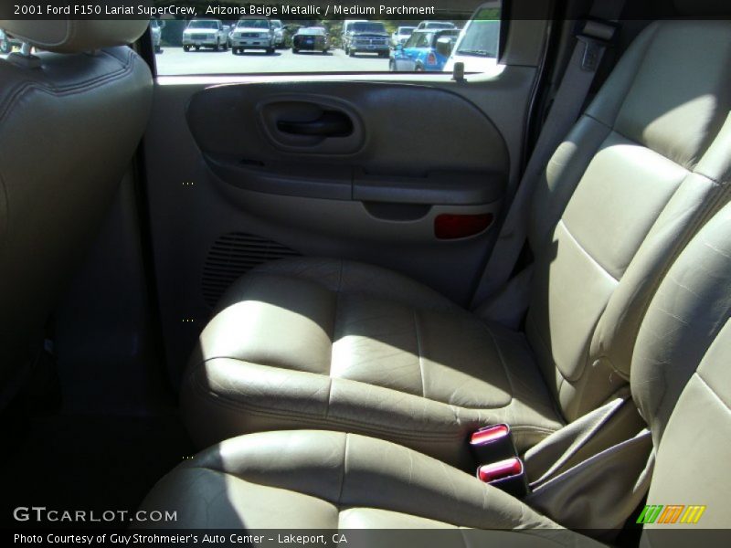 Arizona Beige Metallic / Medium Parchment 2001 Ford F150 Lariat SuperCrew