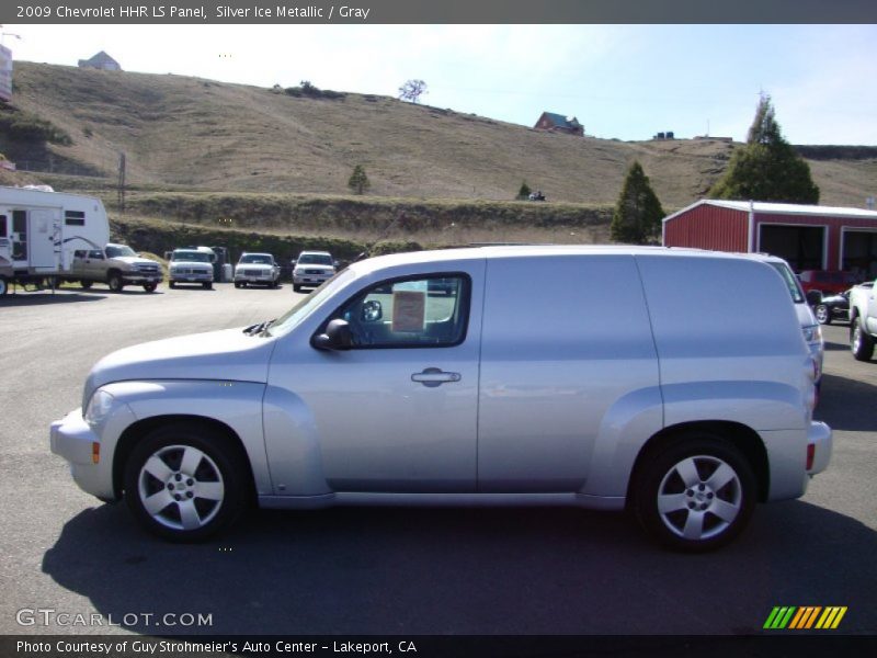 Silver Ice Metallic / Gray 2009 Chevrolet HHR LS Panel