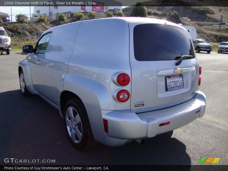 Silver Ice Metallic / Gray 2009 Chevrolet HHR LS Panel