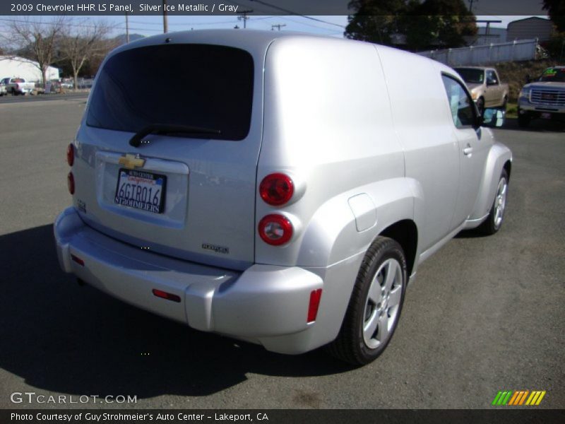 Silver Ice Metallic / Gray 2009 Chevrolet HHR LS Panel