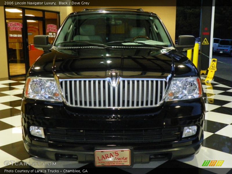 Black / Dove Grey 2006 Lincoln Navigator Luxury