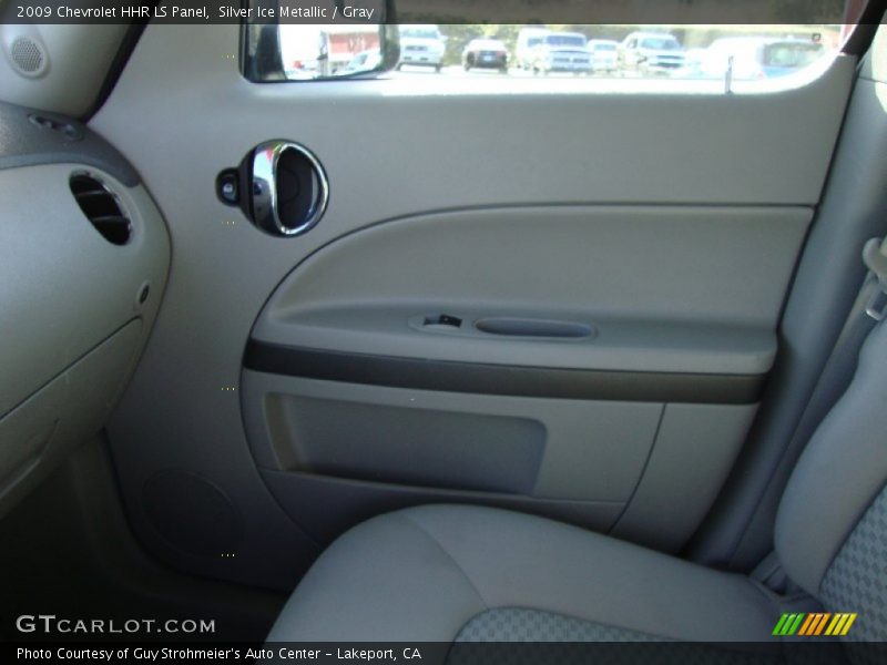 Silver Ice Metallic / Gray 2009 Chevrolet HHR LS Panel