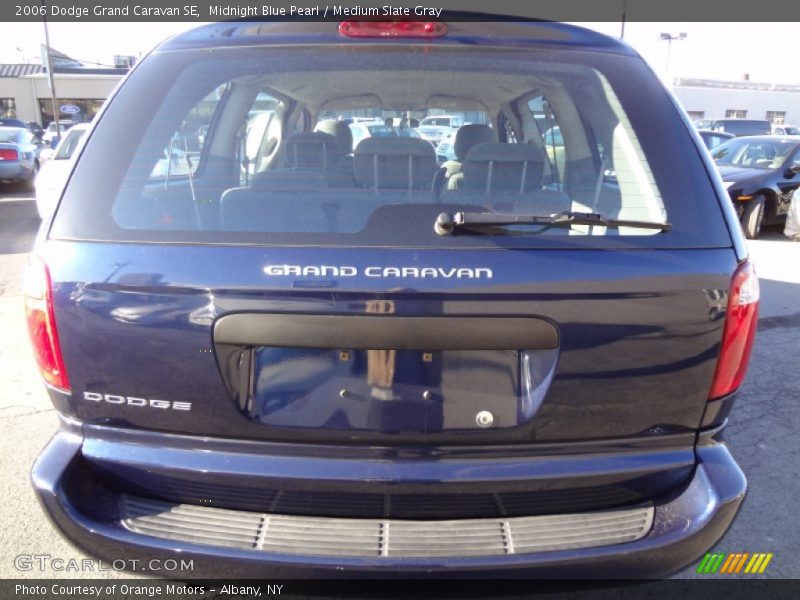 Midnight Blue Pearl / Medium Slate Gray 2006 Dodge Grand Caravan SE