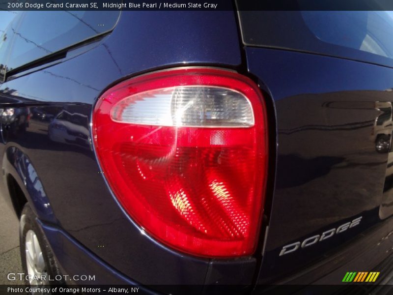 Midnight Blue Pearl / Medium Slate Gray 2006 Dodge Grand Caravan SE