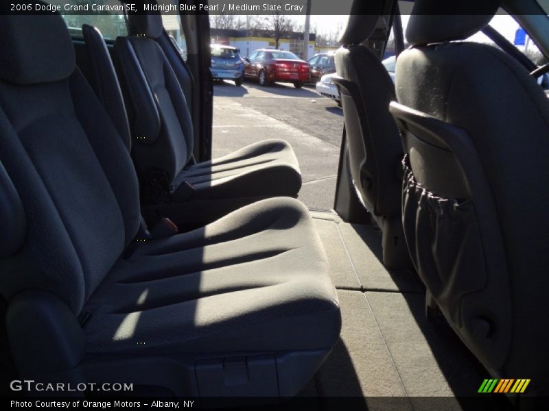 Midnight Blue Pearl / Medium Slate Gray 2006 Dodge Grand Caravan SE