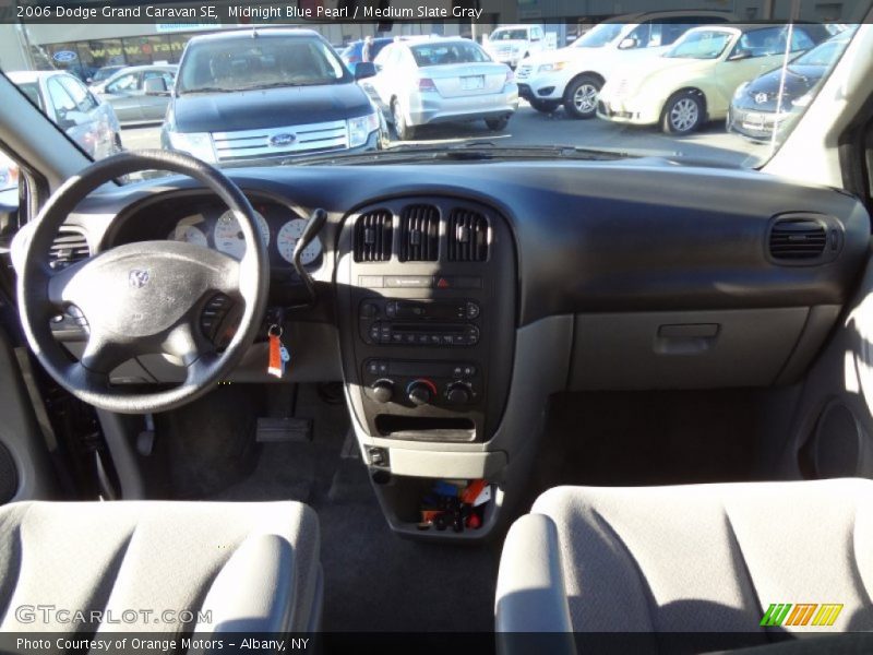 Midnight Blue Pearl / Medium Slate Gray 2006 Dodge Grand Caravan SE