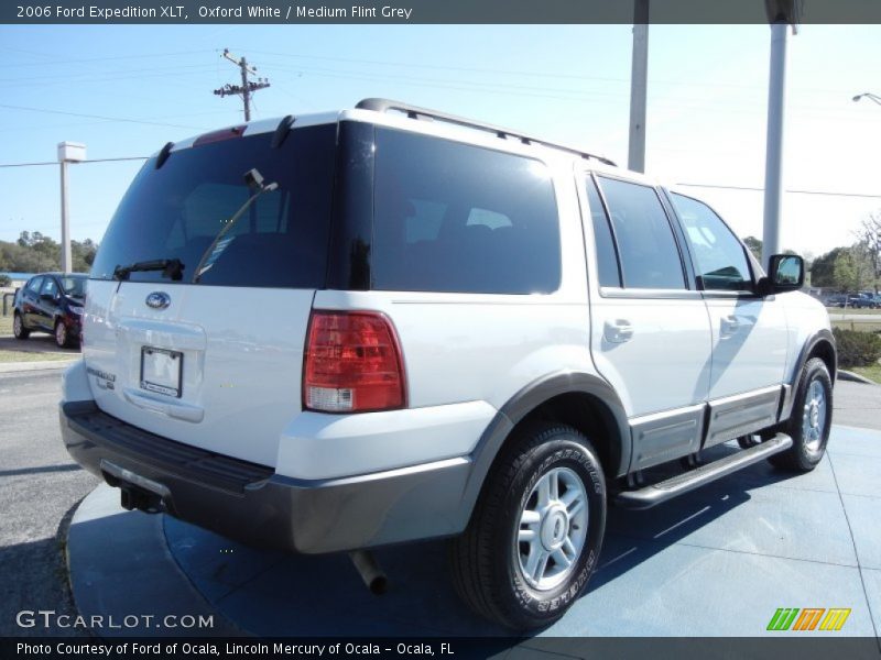 Oxford White / Medium Flint Grey 2006 Ford Expedition XLT
