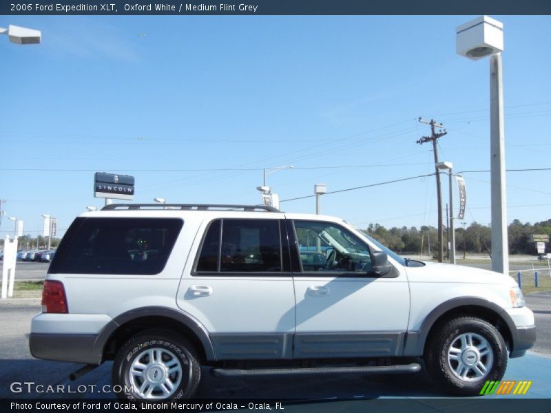 Oxford White / Medium Flint Grey 2006 Ford Expedition XLT