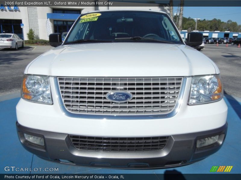 Oxford White / Medium Flint Grey 2006 Ford Expedition XLT