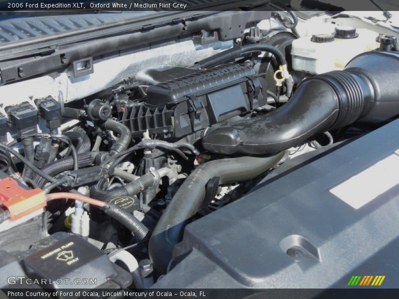  2006 Expedition XLT Engine - 5.4L SOHC 24V VVT Triton V8