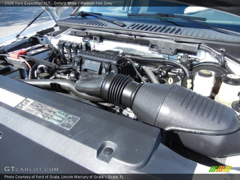  2006 Expedition XLT Engine - 5.4L SOHC 24V VVT Triton V8