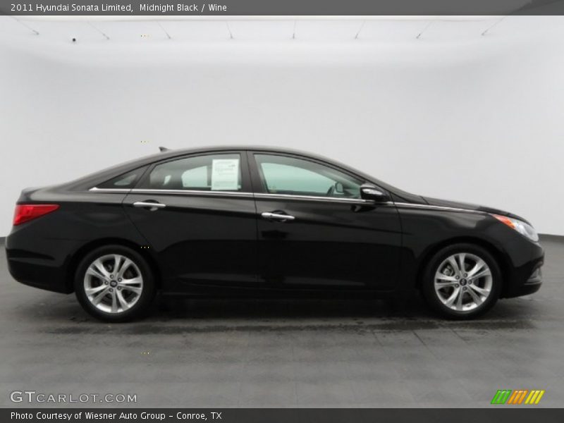 Midnight Black / Wine 2011 Hyundai Sonata Limited