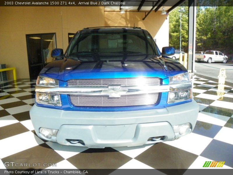 Arrival Blue / Dark Charcoal 2003 Chevrolet Avalanche 1500 Z71 4x4