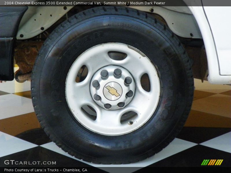  2004 Express 3500 Extended Commercial Van Wheel