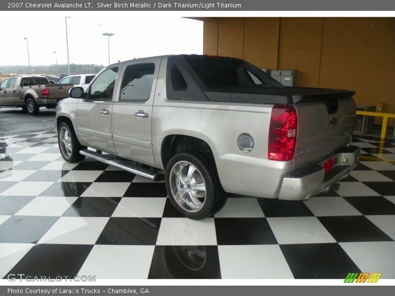 Silver Birch Metallic / Dark Titanium/Light Titanium 2007 Chevrolet Avalanche LT