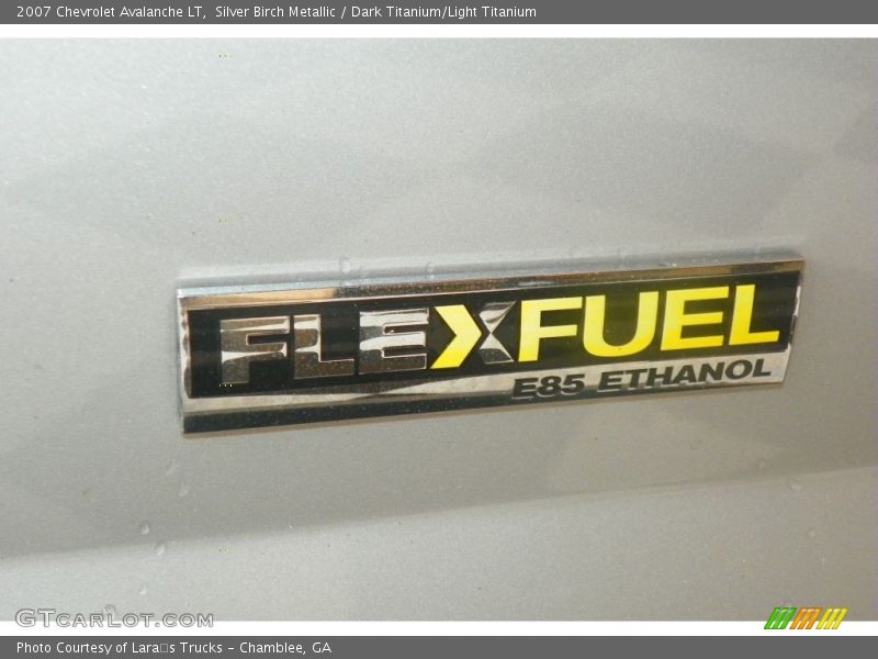 Silver Birch Metallic / Dark Titanium/Light Titanium 2007 Chevrolet Avalanche LT