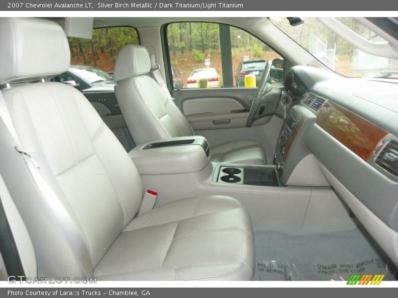 Silver Birch Metallic / Dark Titanium/Light Titanium 2007 Chevrolet Avalanche LT