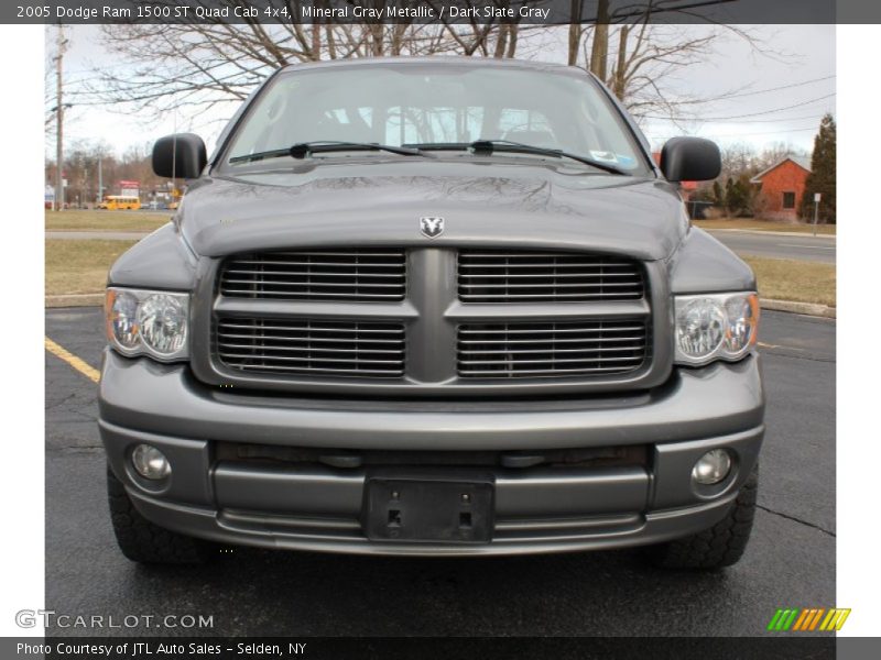 Mineral Gray Metallic / Dark Slate Gray 2005 Dodge Ram 1500 ST Quad Cab 4x4