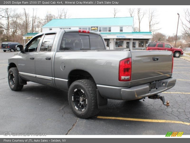 Mineral Gray Metallic / Dark Slate Gray 2005 Dodge Ram 1500 ST Quad Cab 4x4