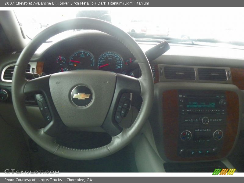 Silver Birch Metallic / Dark Titanium/Light Titanium 2007 Chevrolet Avalanche LT