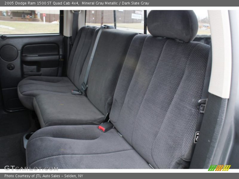 Mineral Gray Metallic / Dark Slate Gray 2005 Dodge Ram 1500 ST Quad Cab 4x4