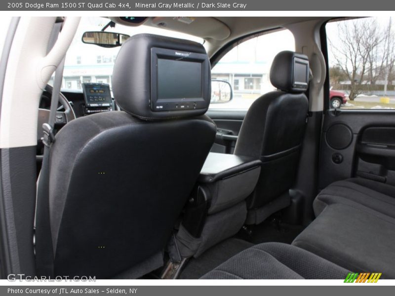 Mineral Gray Metallic / Dark Slate Gray 2005 Dodge Ram 1500 ST Quad Cab 4x4