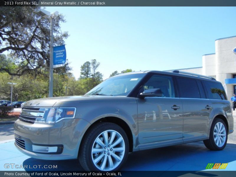 Mineral Gray Metallic / Charcoal Black 2013 Ford Flex SEL