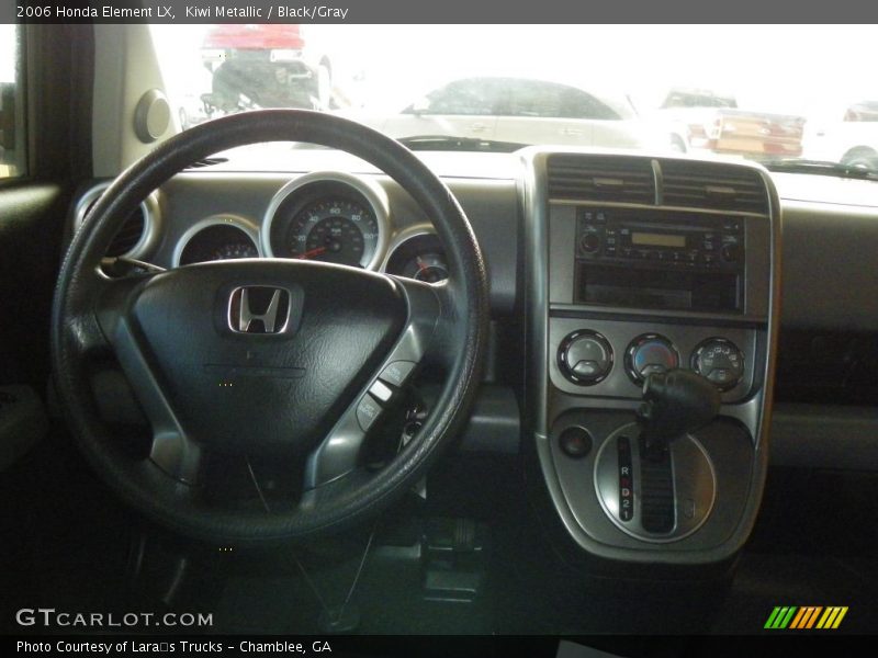 Kiwi Metallic / Black/Gray 2006 Honda Element LX