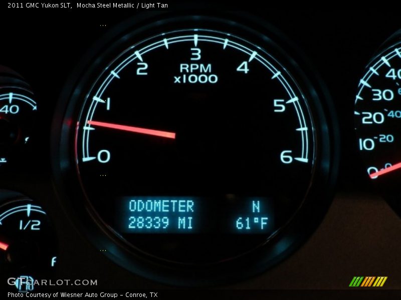 Mocha Steel Metallic / Light Tan 2011 GMC Yukon SLT
