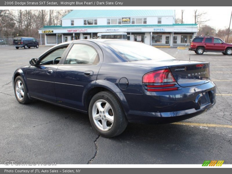 Midnight Blue Pearl / Dark Slate Grey 2006 Dodge Stratus SXT Sedan