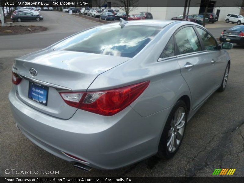 Radiant Silver / Gray 2011 Hyundai Sonata SE