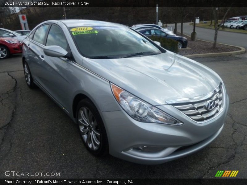 Radiant Silver / Gray 2011 Hyundai Sonata SE