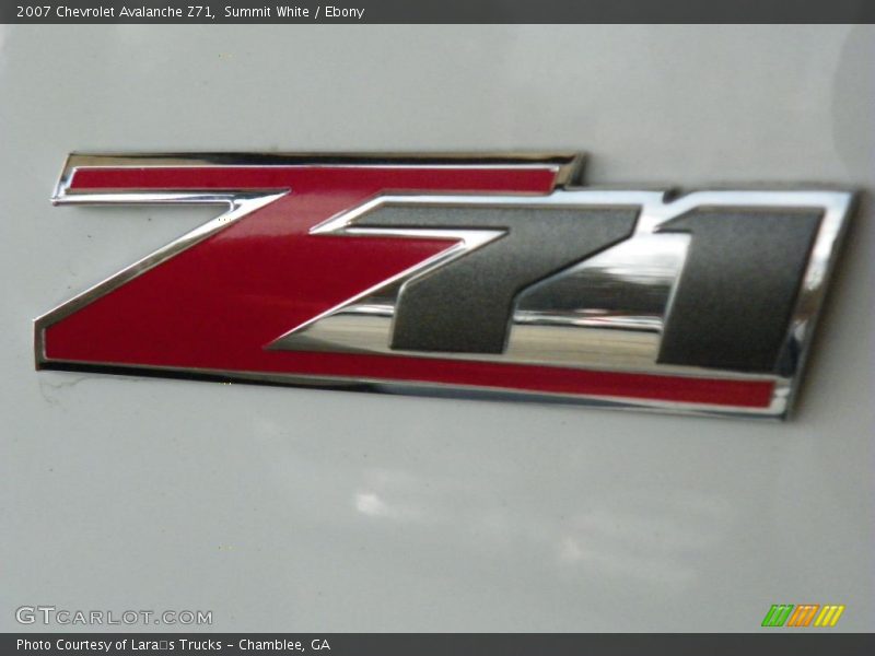 Summit White / Ebony 2007 Chevrolet Avalanche Z71