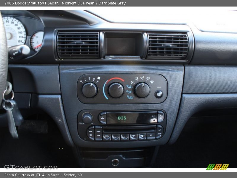 Midnight Blue Pearl / Dark Slate Grey 2006 Dodge Stratus SXT Sedan