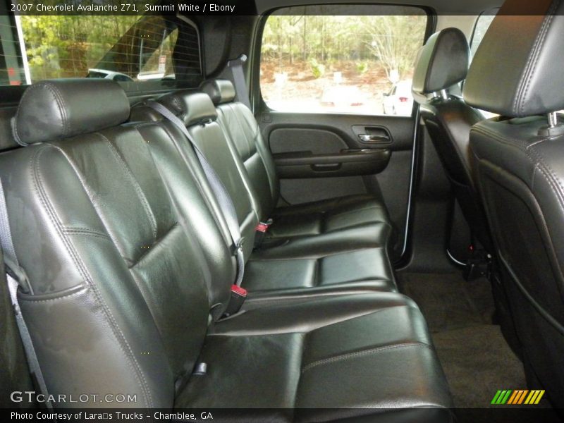 Summit White / Ebony 2007 Chevrolet Avalanche Z71