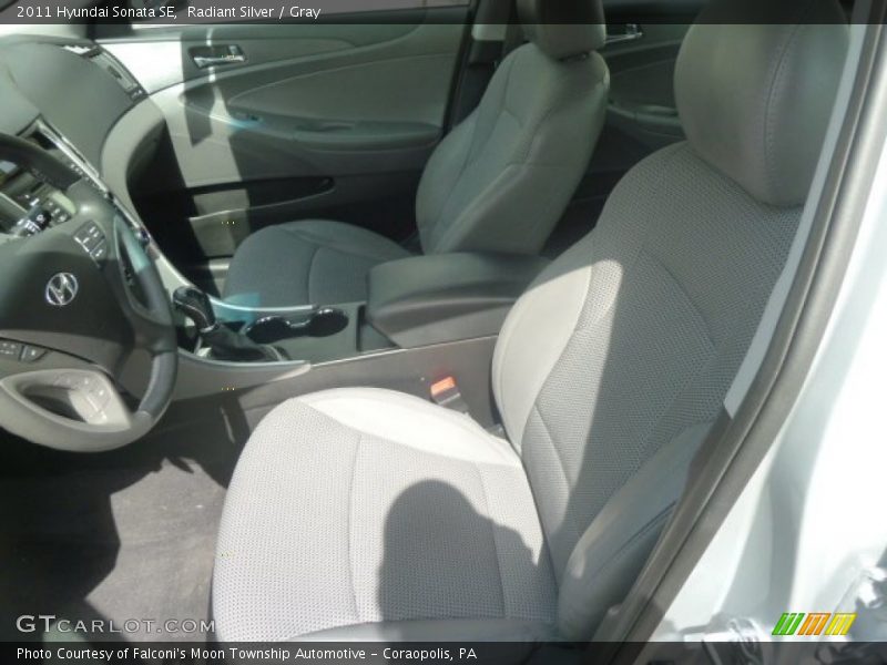 Radiant Silver / Gray 2011 Hyundai Sonata SE
