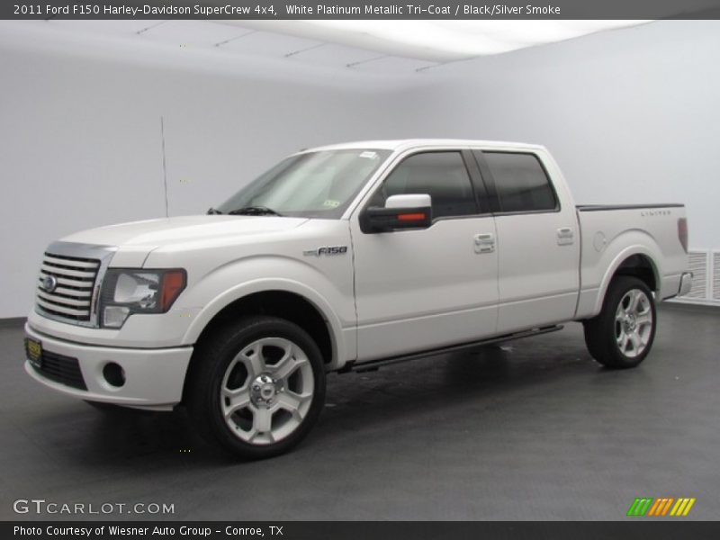 Front 3/4 View of 2011 F150 Harley-Davidson SuperCrew 4x4
