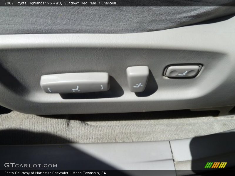 Sundown Red Pearl / Charcoal 2002 Toyota Highlander V6 4WD
