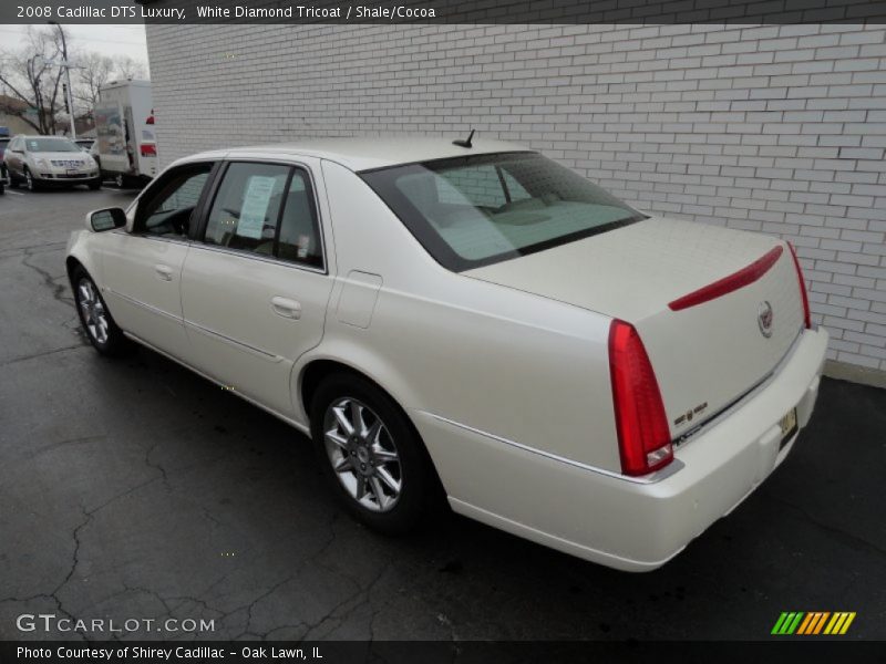 White Diamond Tricoat / Shale/Cocoa 2008 Cadillac DTS Luxury