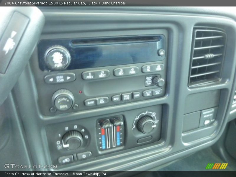 Black / Dark Charcoal 2004 Chevrolet Silverado 1500 LS Regular Cab