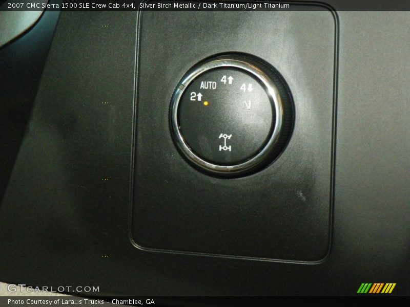 Silver Birch Metallic / Dark Titanium/Light Titanium 2007 GMC Sierra 1500 SLE Crew Cab 4x4