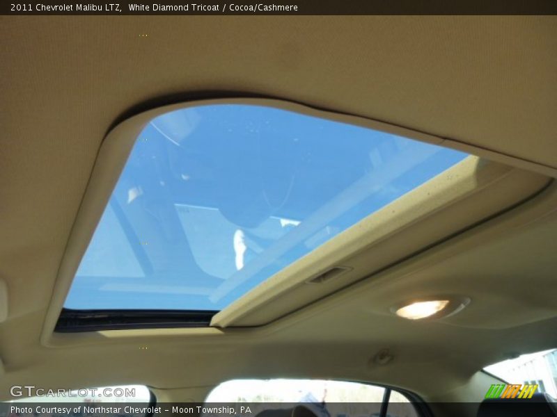 White Diamond Tricoat / Cocoa/Cashmere 2011 Chevrolet Malibu LTZ